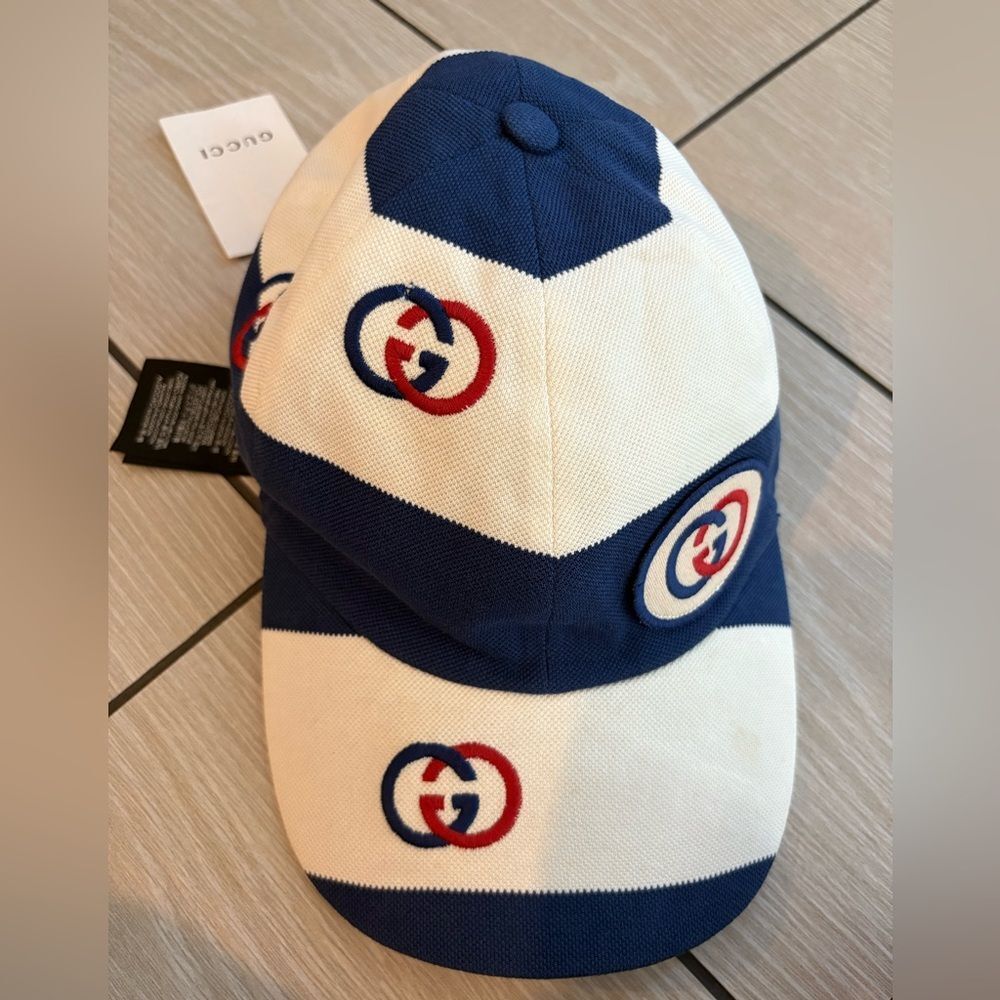 Brand new with tags  Gucci Blue and White Stripe Cap size M